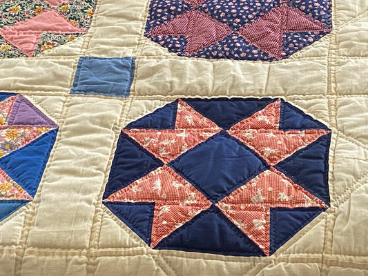 Queen Star Vintage Quilt (Free Shipping)