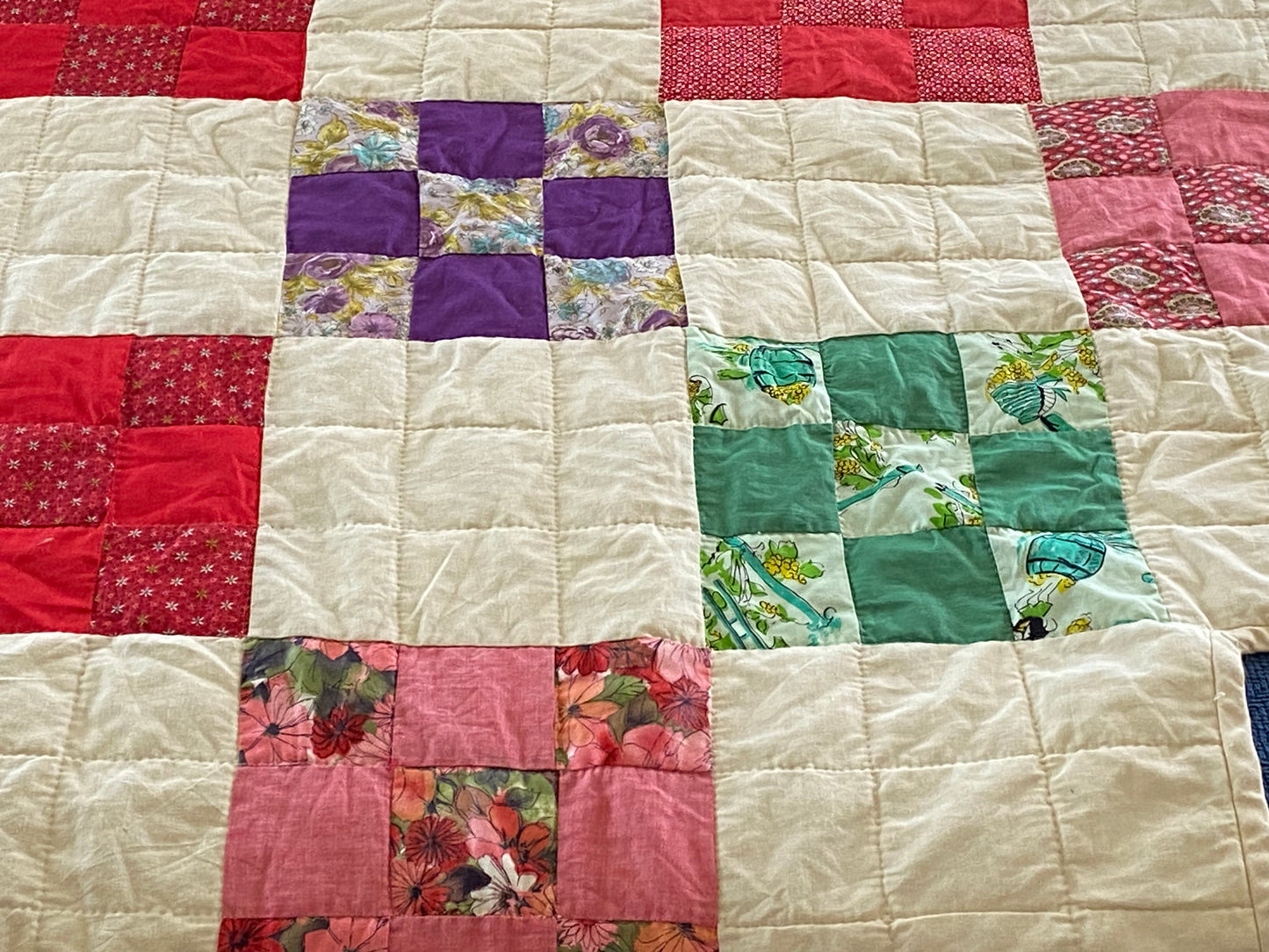 Vintage Nine Patch Quilt (Free Shipping)